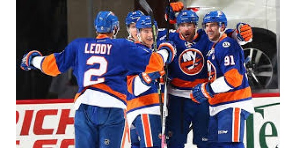 Islanders slog Benguins 4-1